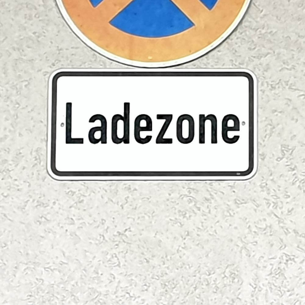 INA-zusatzzeichen-vz-1012-30-ladezone-retroreflektierend-ra1-231-x-420-mm-1