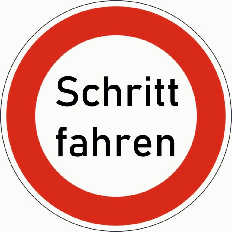 Komplett-Set Baustelle mit Leuchte, vorgeschriebene Fahrtrichtung VZ 209-222-211