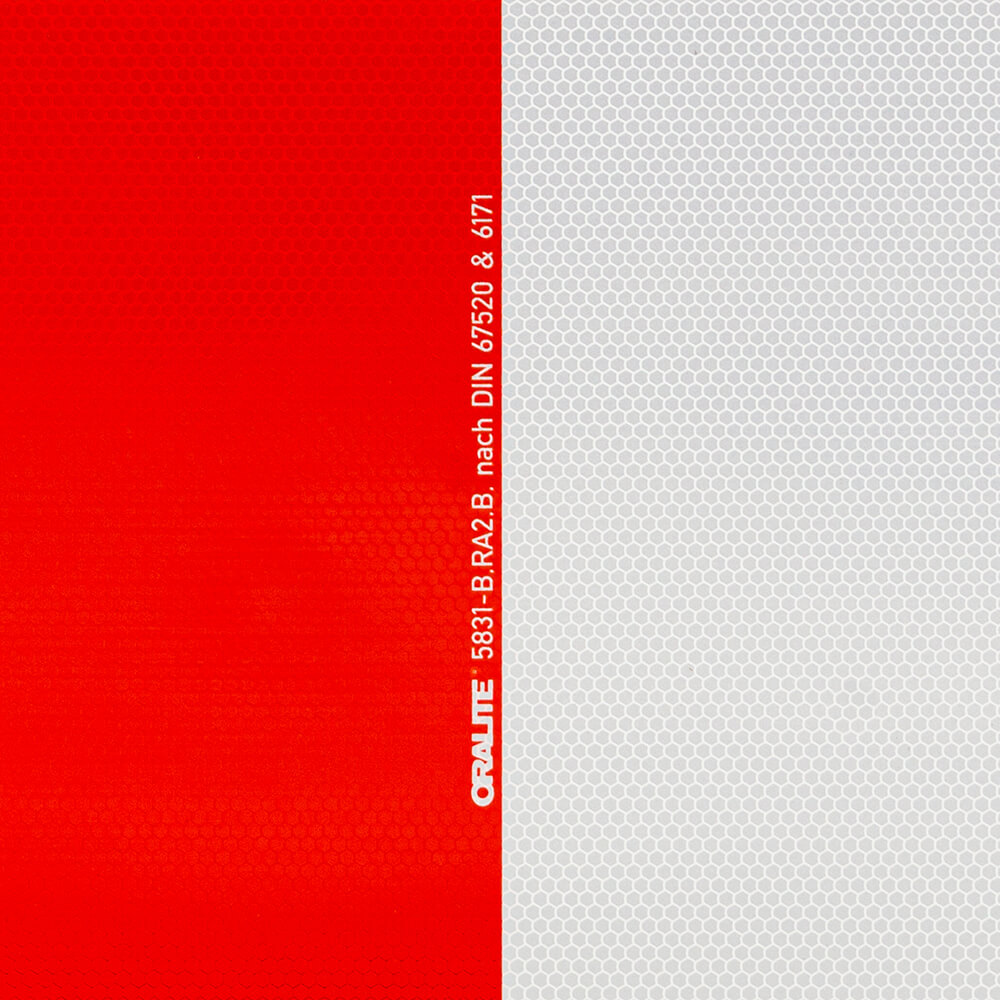 UPL-schrankenzaun-reflektierende-folie-ra2-rot-weiss-detail