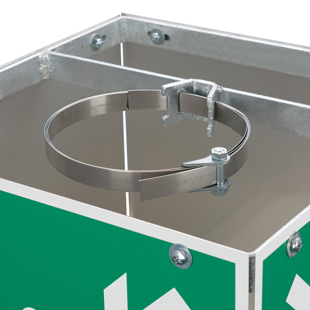 QRJ-erste-hilfe-notfall-sammelplatzwuerfel-vierseitig-40-x-40-cm-aluminium-detail