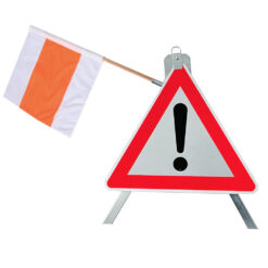Set aus Schilderhalter Vario Maxi, RA1-Verkehrszeichen 101 und Warnflagge