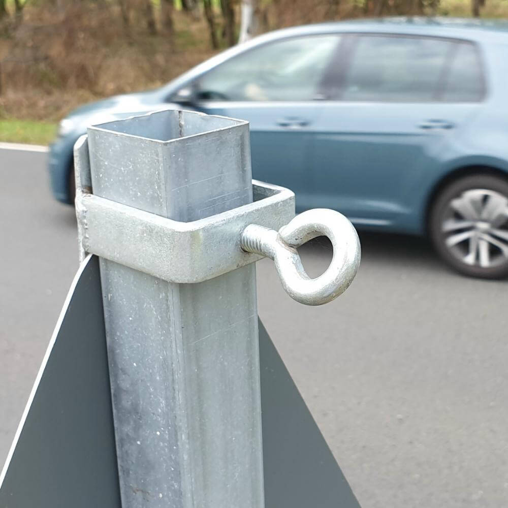 Schilderklemme Universal aus Stahl für Vierkantrohr und Rundrohr, 2 Stück
