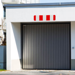 Höhenbegrenzer, doppelseitig, rot/weiß, aus Aluminium, RA1, 120 x 25 cm