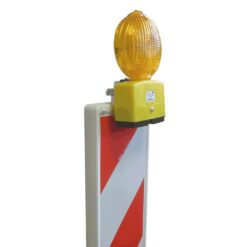 Leitbake, StVO/RSA, linksweisend, 1-seitig, RA2, 25 x 100 cm