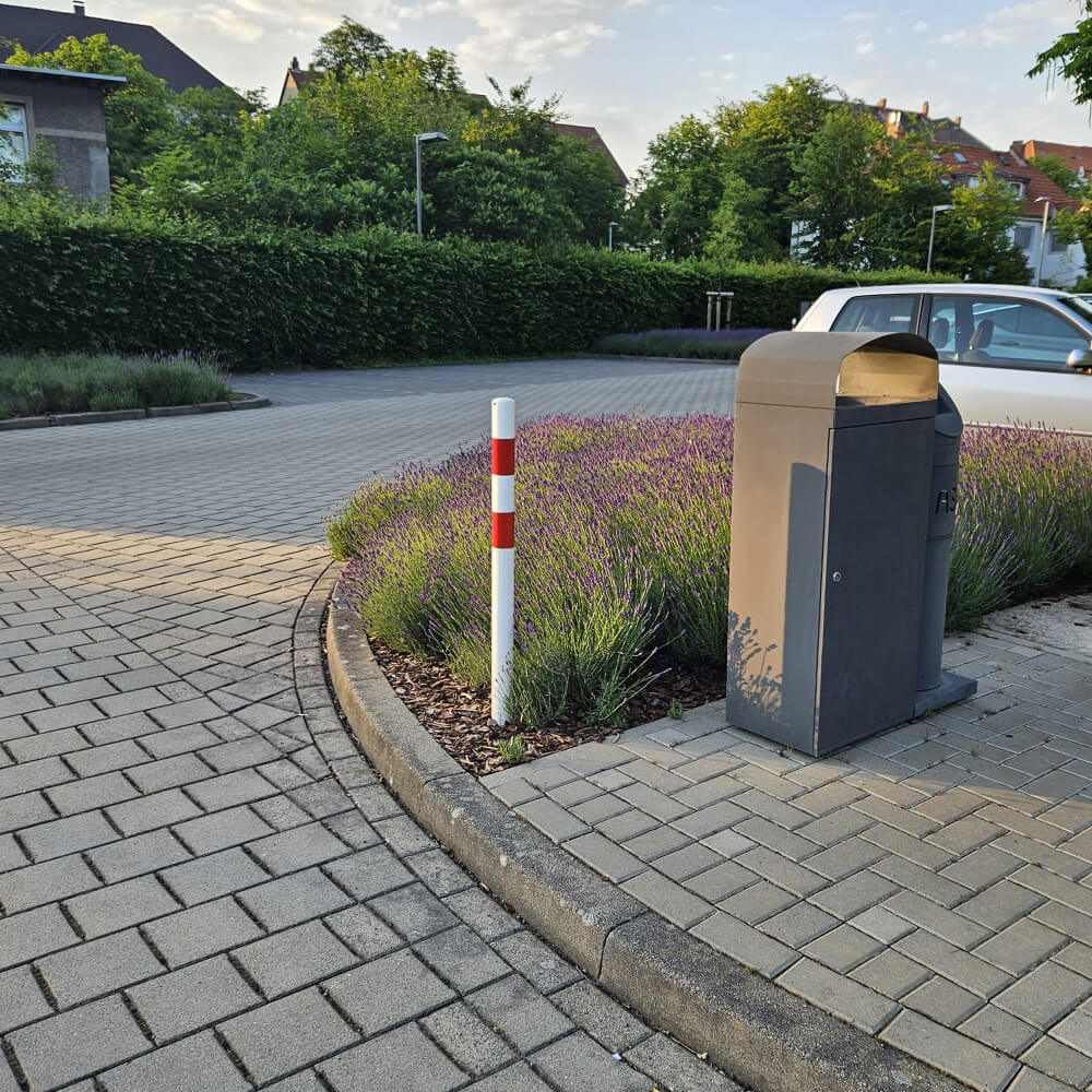 Absperr-Pfosten aus Stahl, zum Einbetonieren, rot/weiß, Ø 6 cm, 140 cm