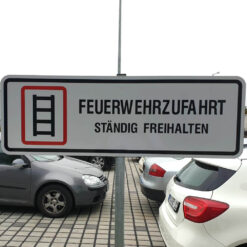 Feuerwehrschild VZ 2449, Feuerwehrzufahrt - ständig freihalten schmal