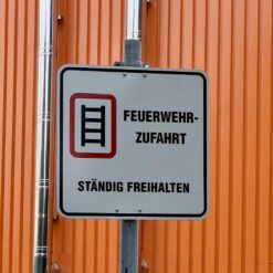 Feuerwehrschild VZ 2449, Feuerwehrzufahrt - ständig freihalten quadratisch