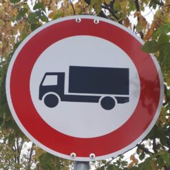 Vorschriftzeichen VZ 253, Verbot für Kraftfahrzeuge über 3,5 t
