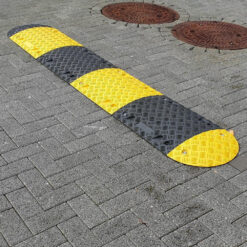 WEMAS Bodenschwellen-Set 5-10 km/h, 2,5 m gelb / schwarz kombiniert, 7,5 cm hoch