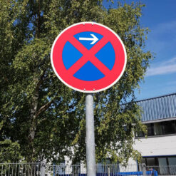 Vorschriftzeichen VZ 283-11, Absolutes Halteverbot (Anfang), links