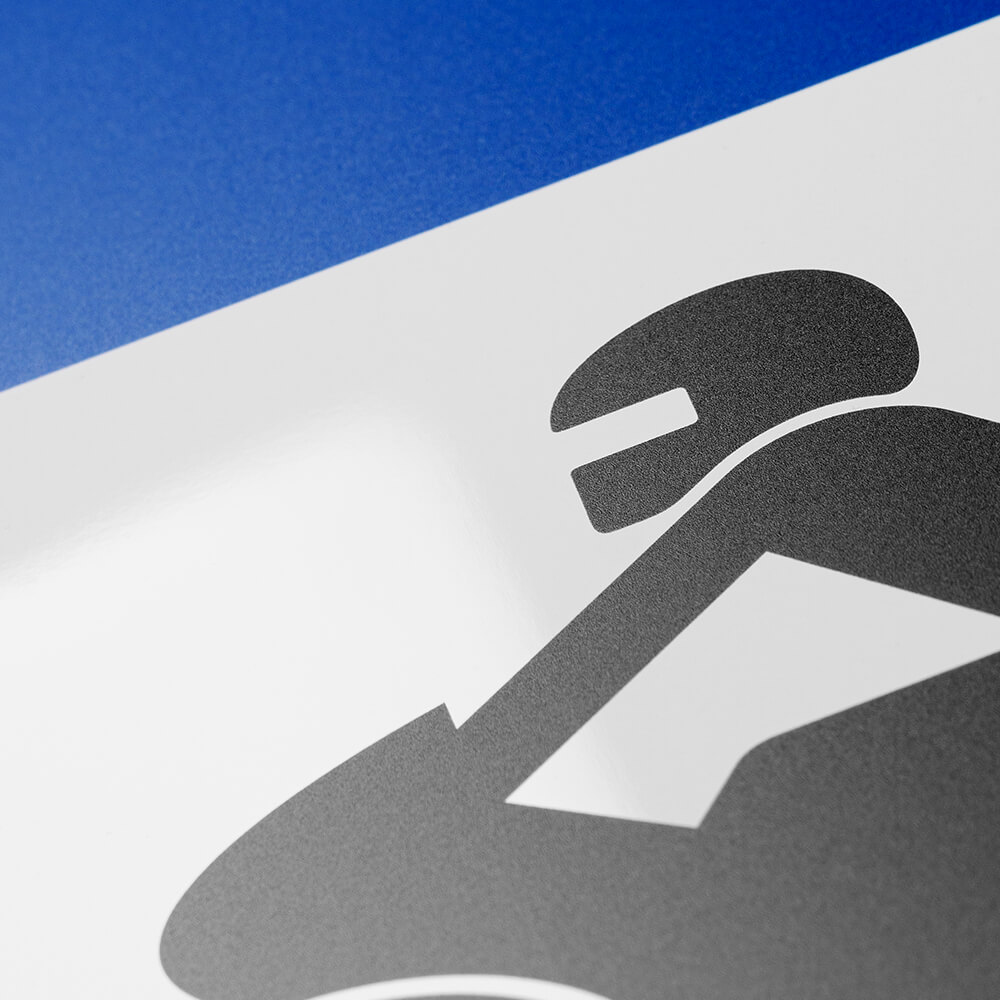 Parkplatzschild mit Motorradsymbol – Bild 5