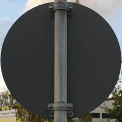 Vorschriftzeichen VZ 222, Vorgeschriebene Vorbeifahrt - rechts vorbei